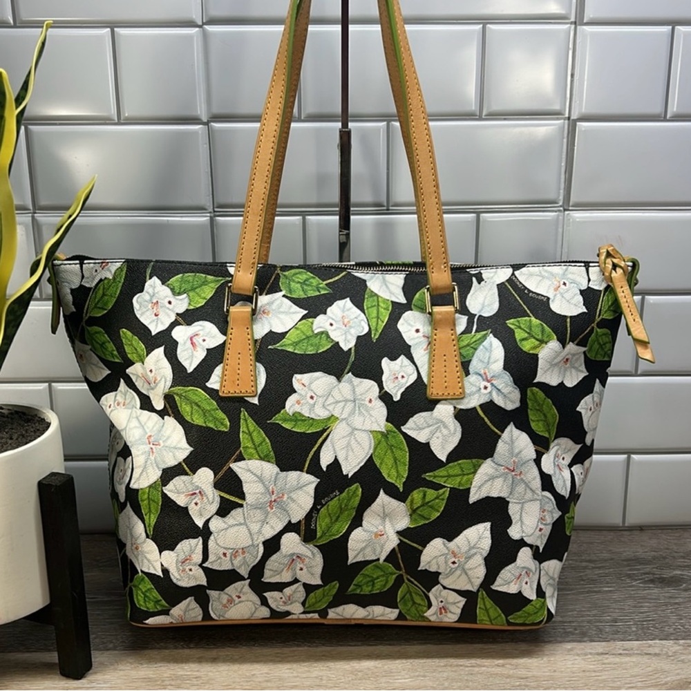 Dooney & Bourke Bougainvillea Black Floral Zip Tote/Shoulder  Bag! GUC!! - Picture 2 of 10